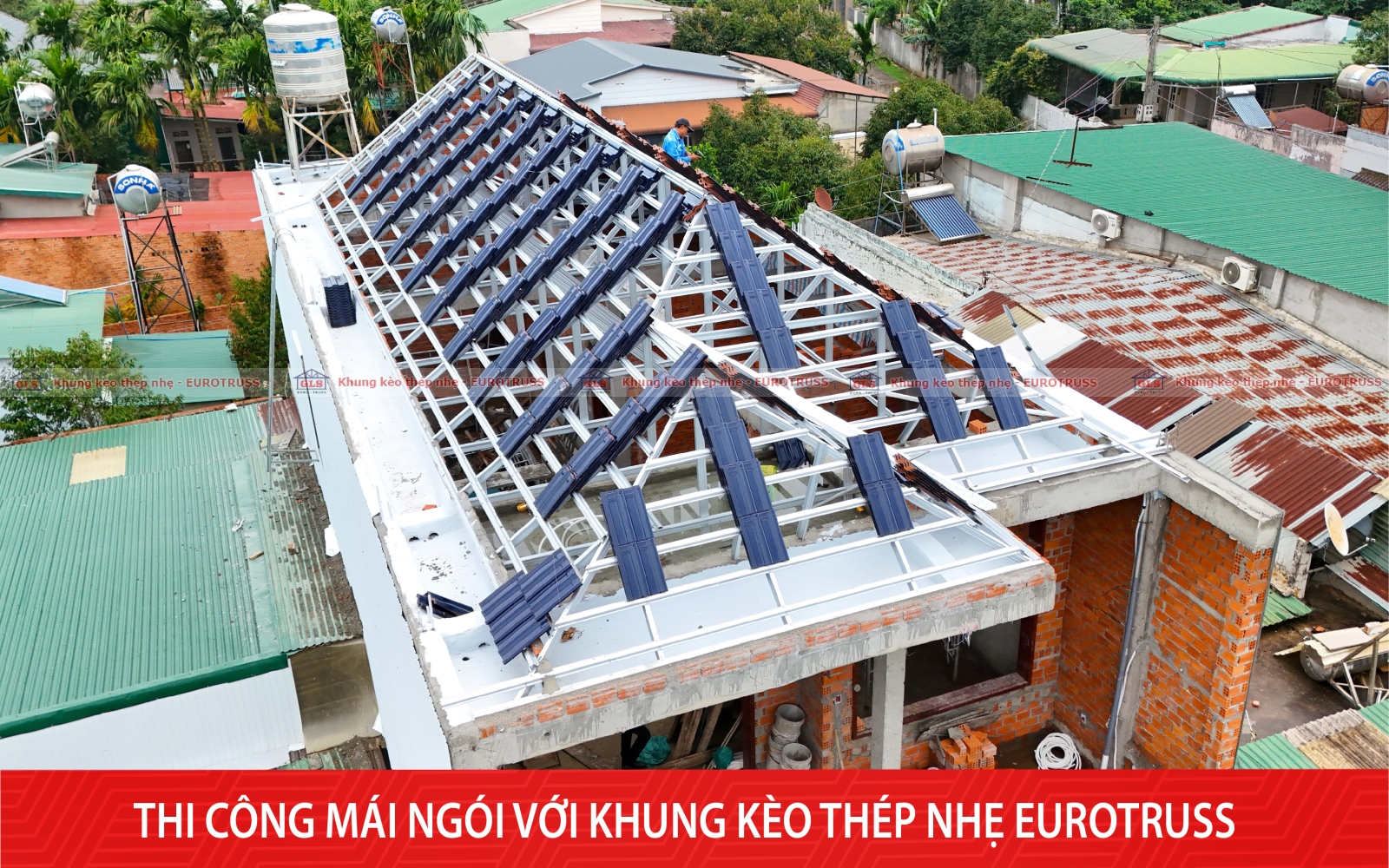 Thi công mái ngói Khánh Hòa